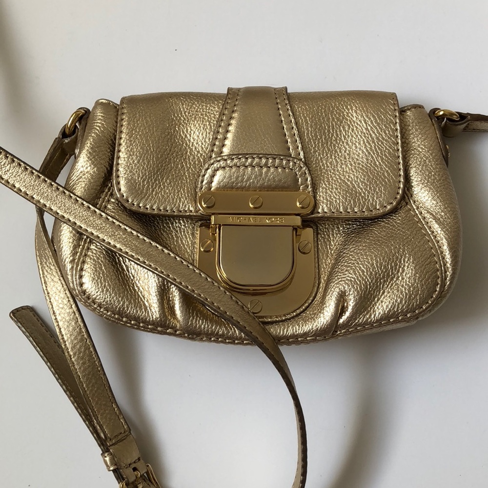 Michael Kors Charlton Crossbody